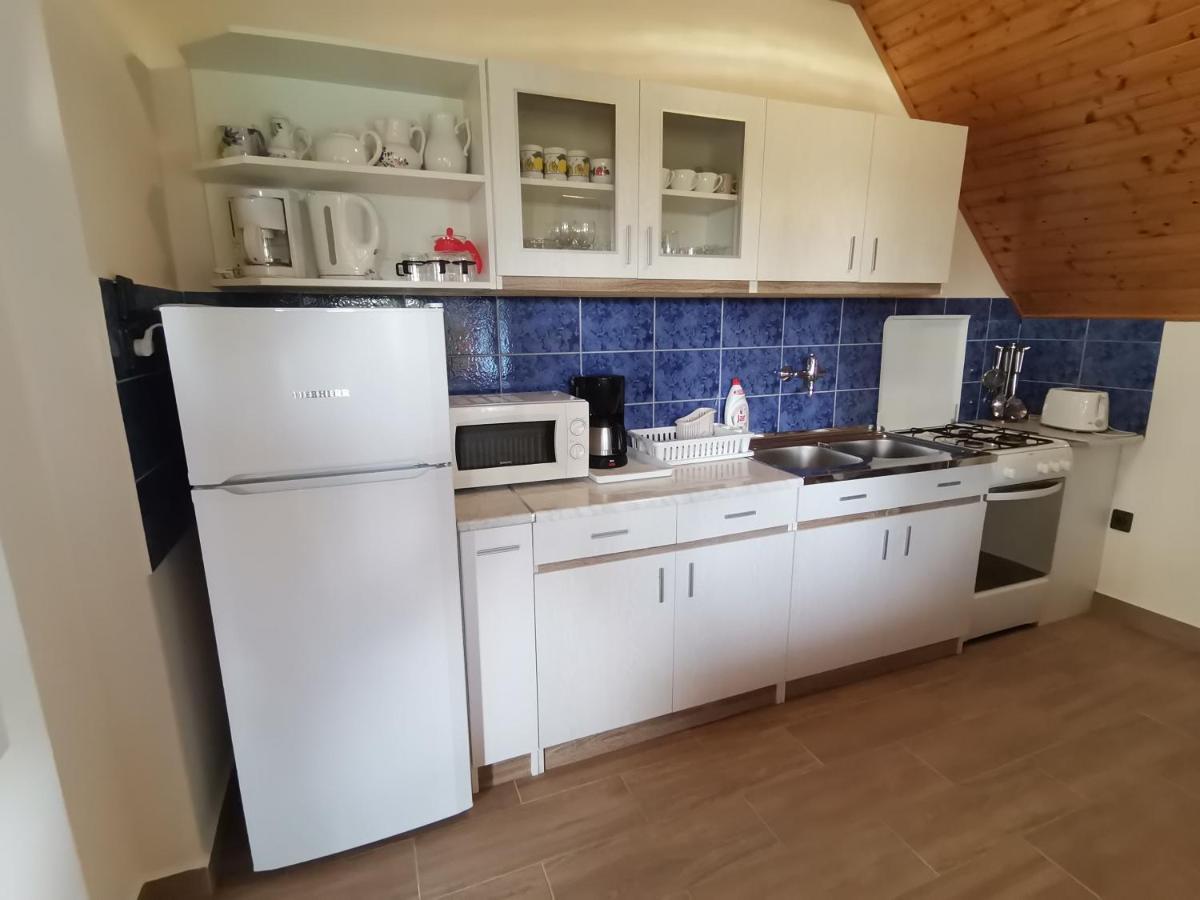 Szoloskert Apartman Черсектомай Екстериор снимка
